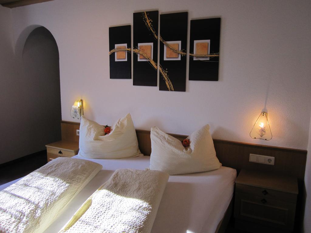 Haus Arosa Appartement Kappl  Kamer foto